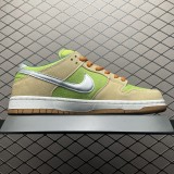  Nike SB Dunk Low Escargot