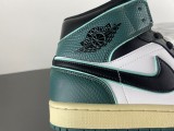 Jordan 1 Mid SE Oxidized Green