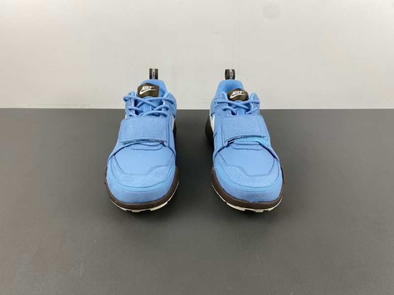 Nike Zoom Field Jaxx SP Travis Scott