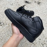 Nike Air Force 1 Mid Supreme Black