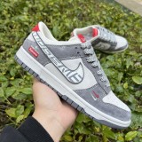 Nike Dunk Low x supreme