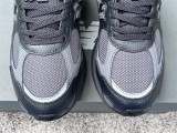New Balance 2010 Black