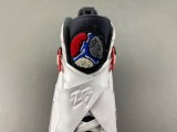 Jordan 8 Retro Bugs Bunny (2025)