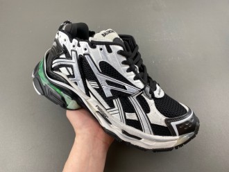 BALENCIAGA RUNNER LED