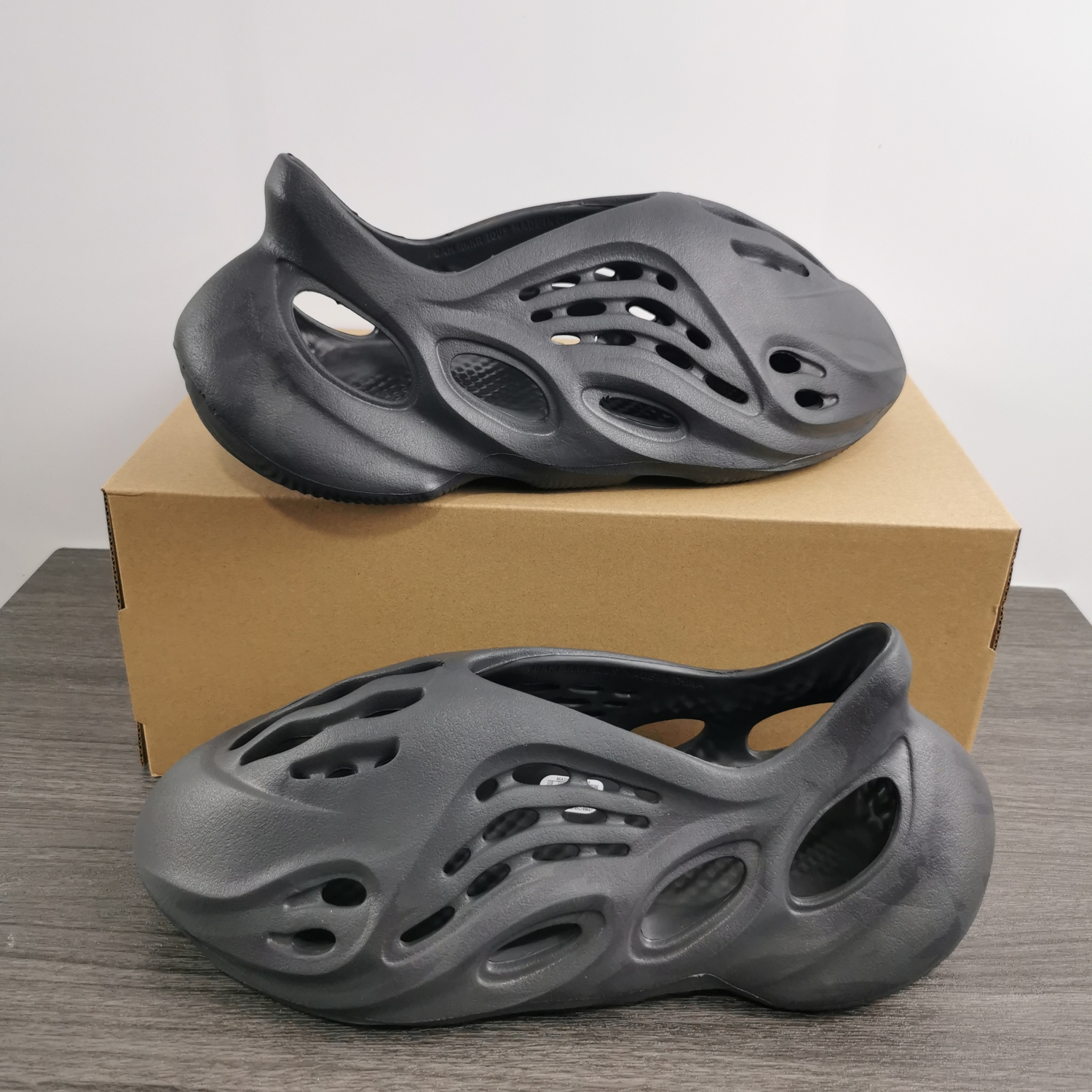 US$ 80.00 - Yeezy Foam Runner Onyx HP8739 - www.jacksneaker.com