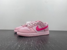 Nike Dunk Low ‘Triple Pink’ DH9756-600