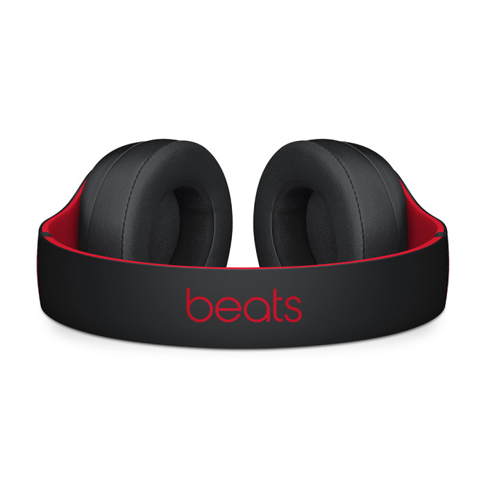 Beats Dr.Dre Studio3 Noise-Cancelling Bluetooth Wireless – Black inside red