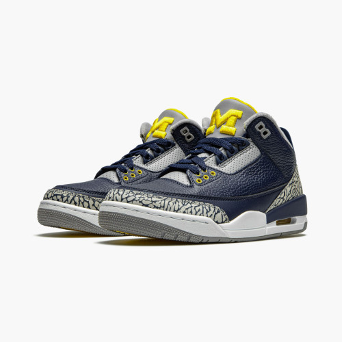 Air Jordan 3 Retro 'Michigan' PE