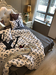 $100 A-306 Material:cotton  Four-piece set  size:1pc Duvet cover(200x230cm) +1pc bedsheet(240x250cm)+2pcs pillow case(45x74cm)
