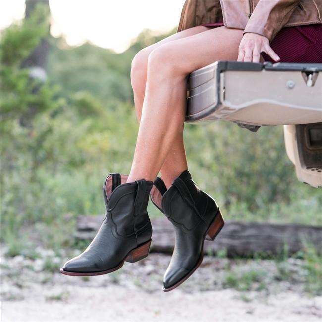 Women Pointed Toe Slip On Chunky Boots