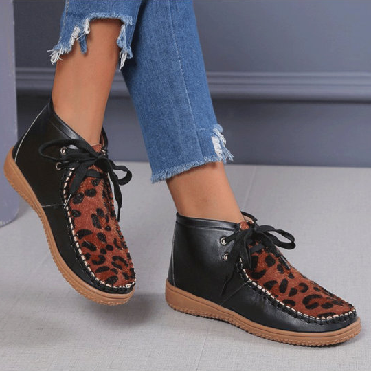 Round Toe Leopard Print Comfortable Flat Boots
