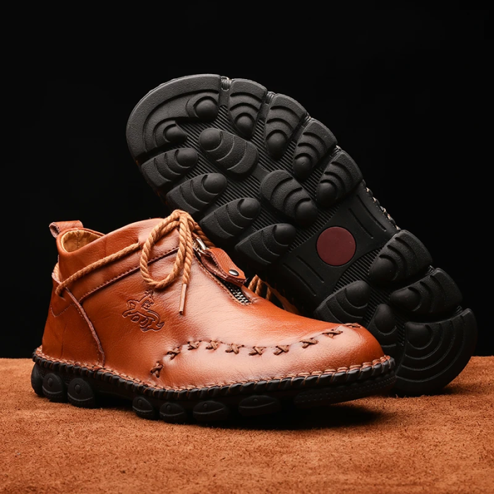 Konhill Men's Hand Stitching Leather Boots