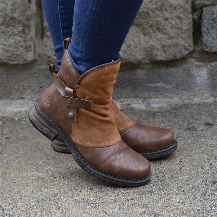 flat bottom boots