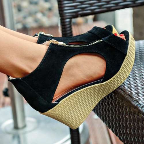 Ladies' Elegant Simple Sandals With Wedge Heel Made Of Imitation Suede