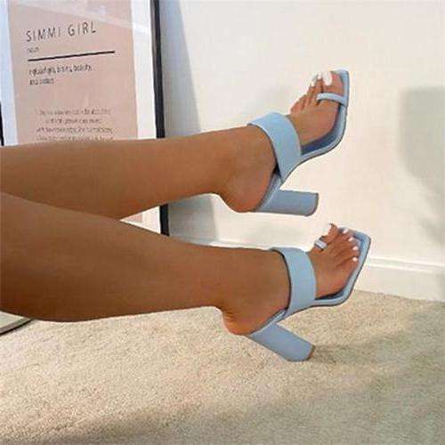 Women Thick Heel Ring Toe Sandals