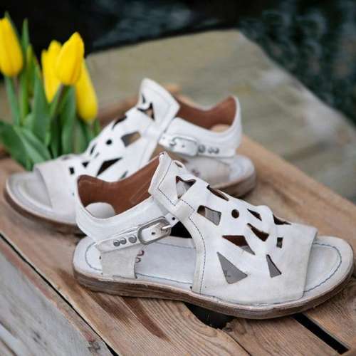 Women Casual Retro Pu Hollow-out Adjusting Buckle Flat Sandals