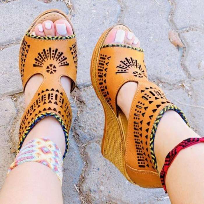 Women's Fashion Laser-Engraved Wedge Sandals