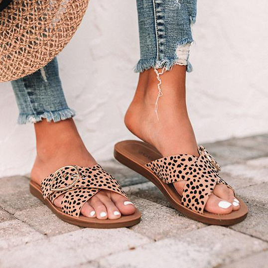 Women's Chic Cheetah Print Sandal