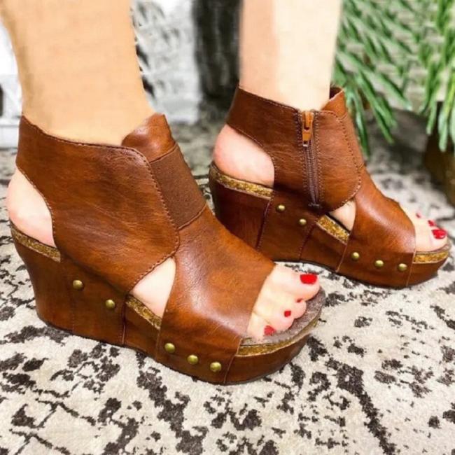 Women‘s Fashionable Retro Western Style Wedge Sandals
