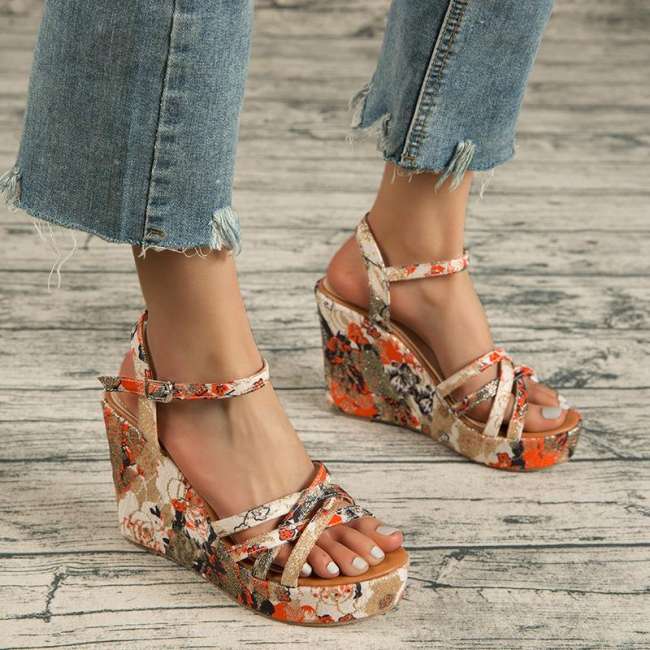 Ethnic Style Colored Platform Women's Shoes