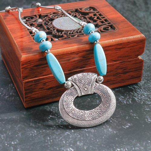 Vintage Silver And Turquoise  Necklace