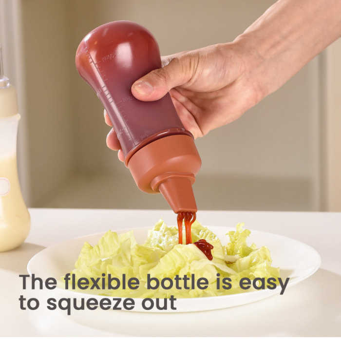 Measurable Condiment Squeeze Bottle