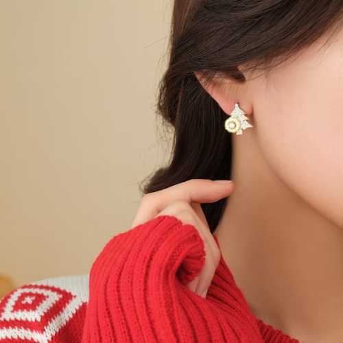 🎅Early Christmas Sale🎄 - Rotatable Snowflake Christmas Tree Earrings-👍Buy 2 Get 1 Free