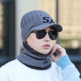Men Solid Color Plush Knit Hat with Scarf