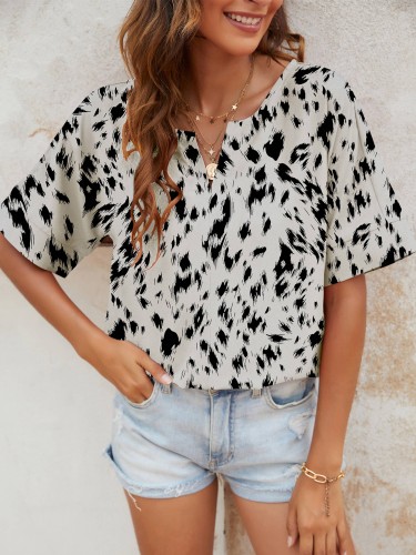 Printed V-neck Short Sleeved Casual Top