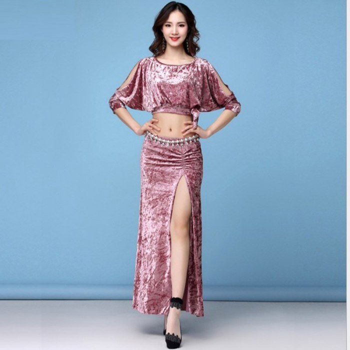 New Sexy Lady's Oriental Belly Dance Velvet Costume 2 Piece Set Bellydance Training Outfit Cothing Professional Belly Dance Wear HY1185