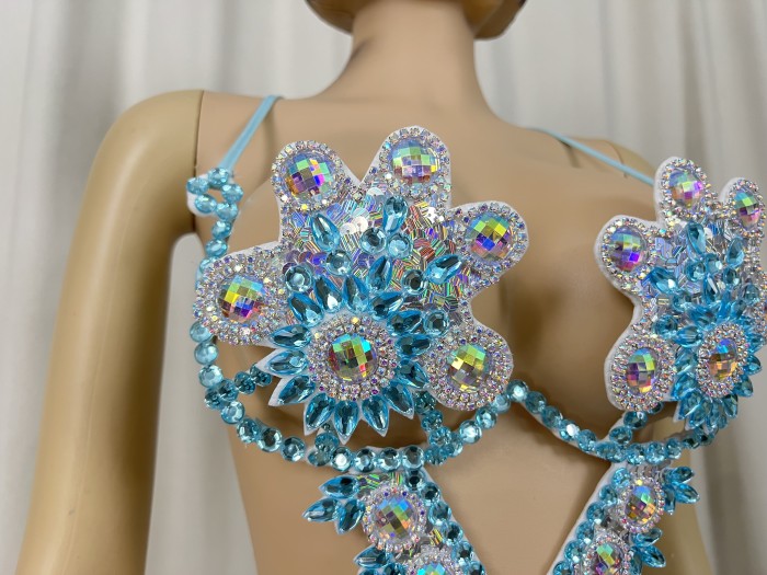 New Style Samba Carnival Handmade Wire Bra With Stones TRQ Color For Performance Costumes