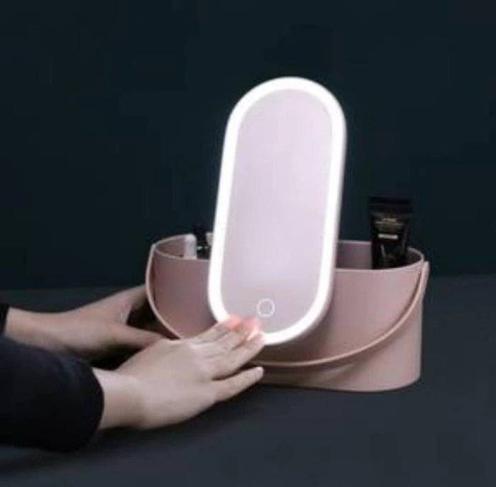 Travel Makeup Case with Rotating Mirror