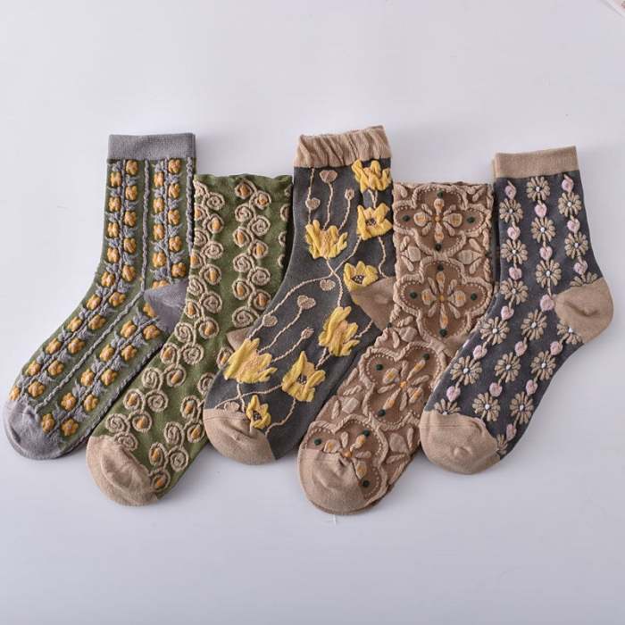 Black Friday Sale 50%OFF-5 Pairs Women's Embossed Floral Cotton Socks