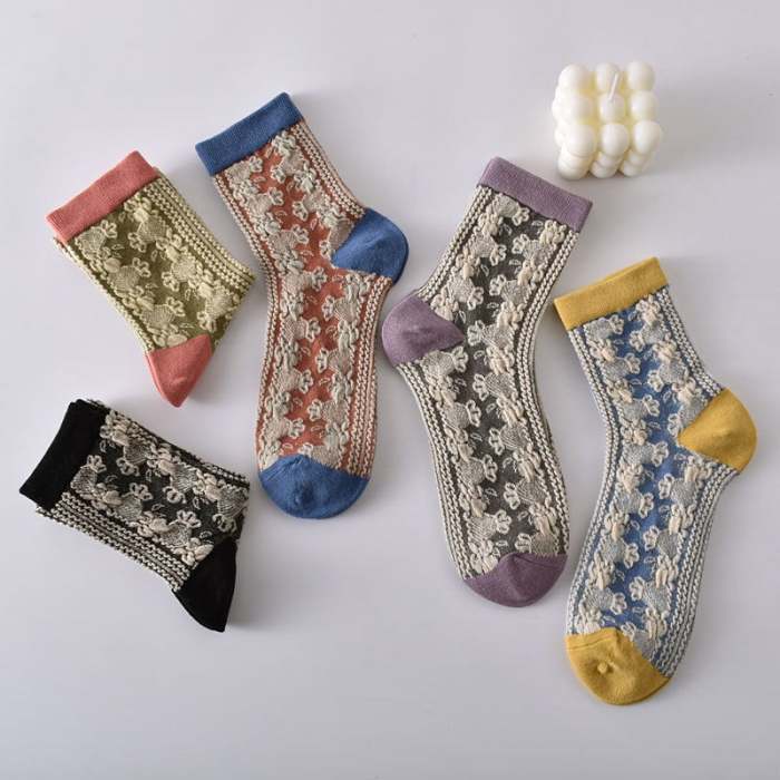 Black Friday Sale 50%OFF-5 Pairs Women's Vintage Embossed Cotton Socks