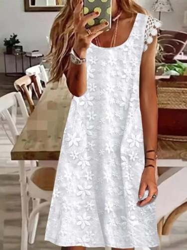 U-neck Lace Sweet Mid Length Dress