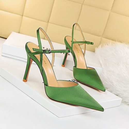 High Heeled Shallow Mouth Pumps