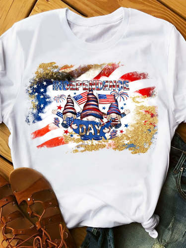 Independence Day With Gnomies Women T-Shirt