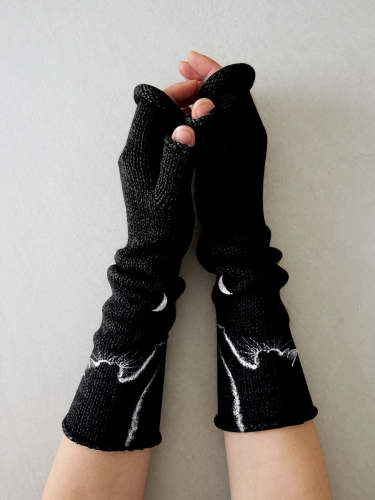 Black Cat Silhouette Raise Hand Touch Moon Knit Fingerless Gloves