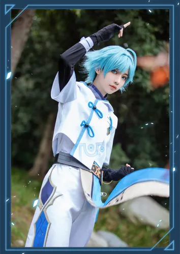 Genshin Impact Chong Yun Cosplay Costume