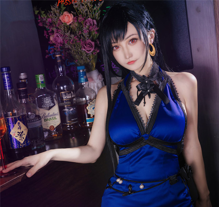 Final Fantasy VII Remake Tifa Lockhart Blue Dress Swimsuit Cosplay Costume