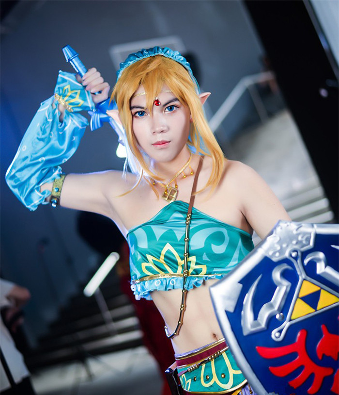The Legend of Zelda Breath of the Wild Women's Link Cosplay Costume