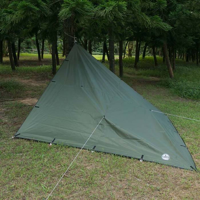 Rhombus Bâche de Camping 300D Oxford Bâche de Wolf Den - Pomoly