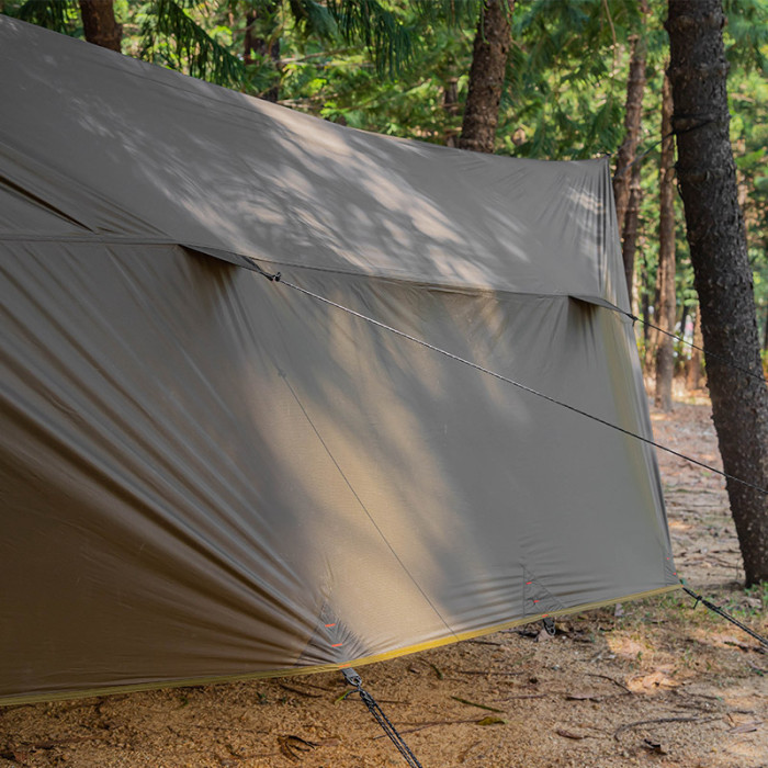 Bâche Camping avec Poteau 3x3m Abris Anti-Pluie Tarpe de Survie PU 3000+  Léger Portable Anti-UV Toile de Tente Hamac Accessoire