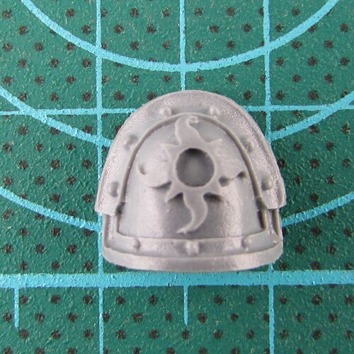 Thousand Sons Mk III Shoulder Pads bits