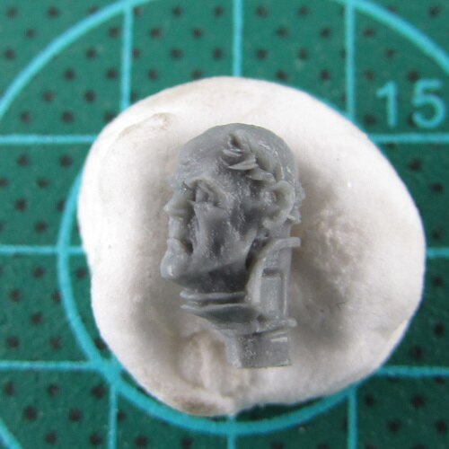 ULTRAMARINES MK IV PRAETORIAN HEADS & TORSOS bits 7