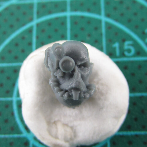 IRON HANDS LEGION HEADS UPGRADE SET bits 1 