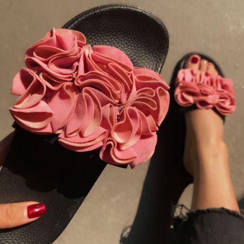 Fashion Pleated Soft Bottom Beach Slippers Slides Sandals