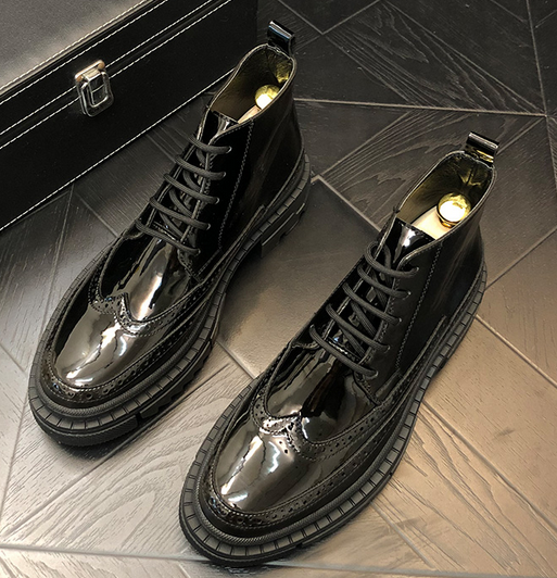 Winter new Martin boots men's handsome Bullock casual high-top leather shoes in England increased men's wear-resistant shoes