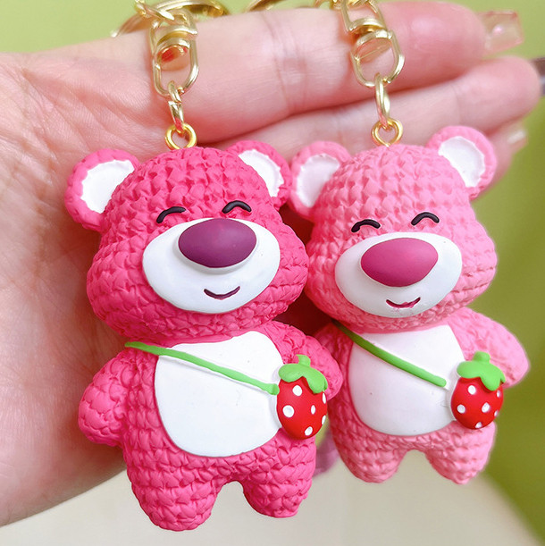 Creative cartoon Resin Strawberry Bear Key Chain