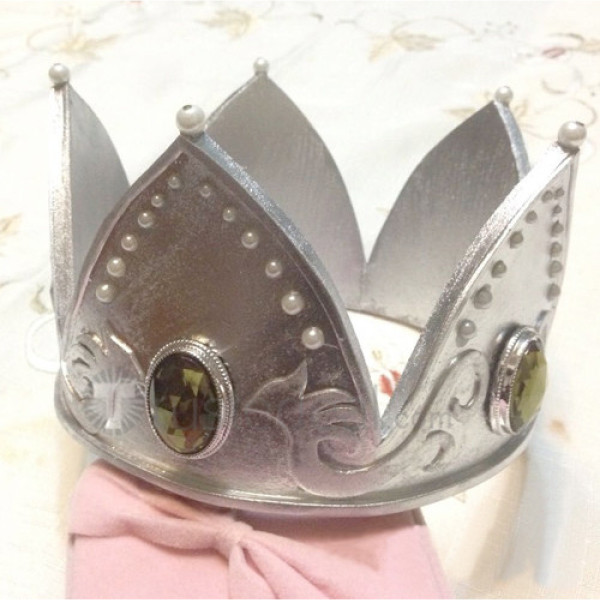 Alice in Wonderland The White Queen Crown Cosplay Accessory